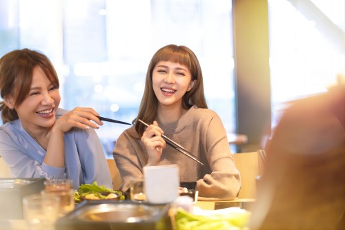 對(duì)接國際美容標(biāo)準(zhǔn)：平創(chuàng)醫(yī)療導(dǎo)光凝膠生產(chǎn)線的全球化視野
